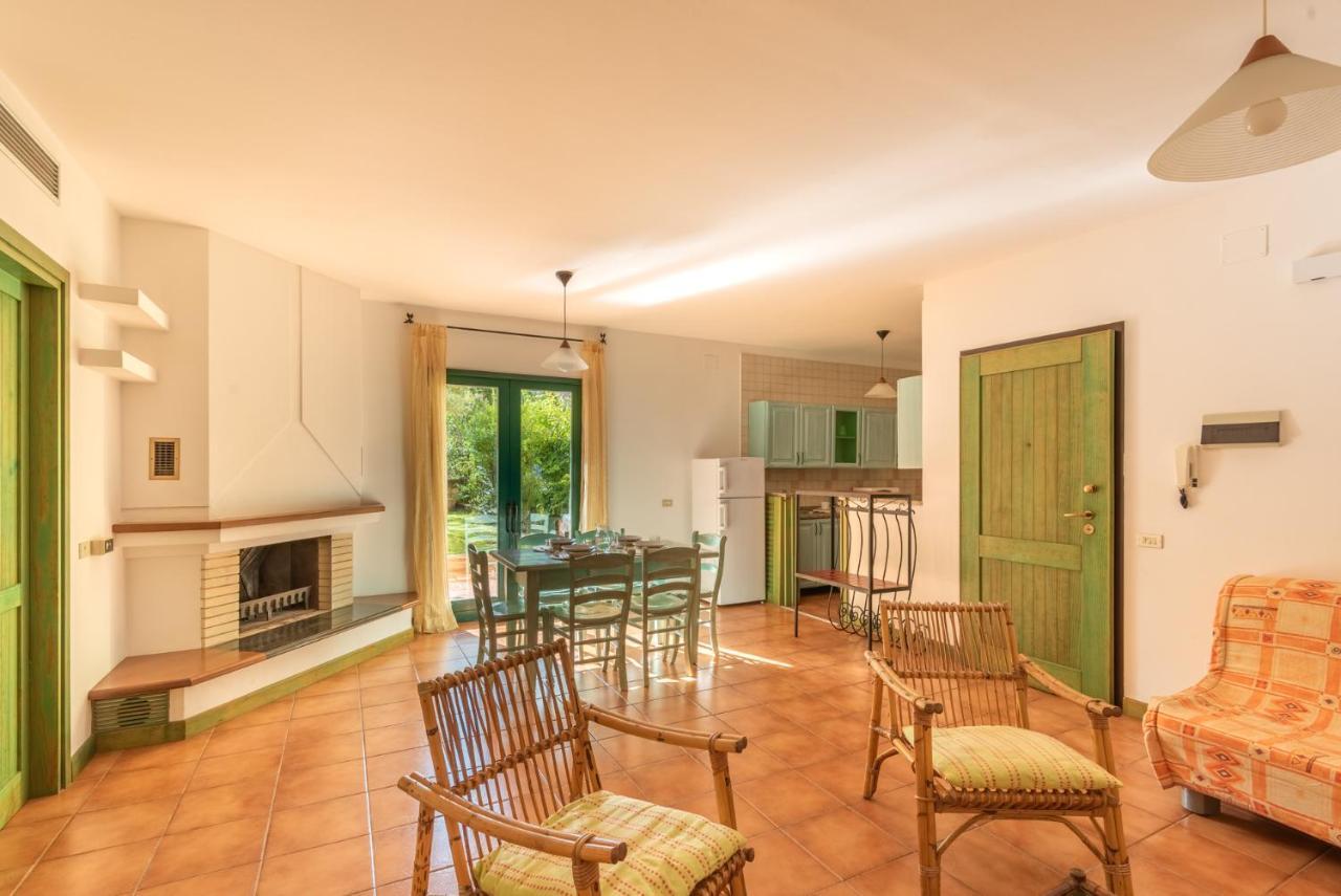 Apartment I Mirti Bianchi - Bilo 4 By Interhome Santa Teresa Gallura Bagian luar foto