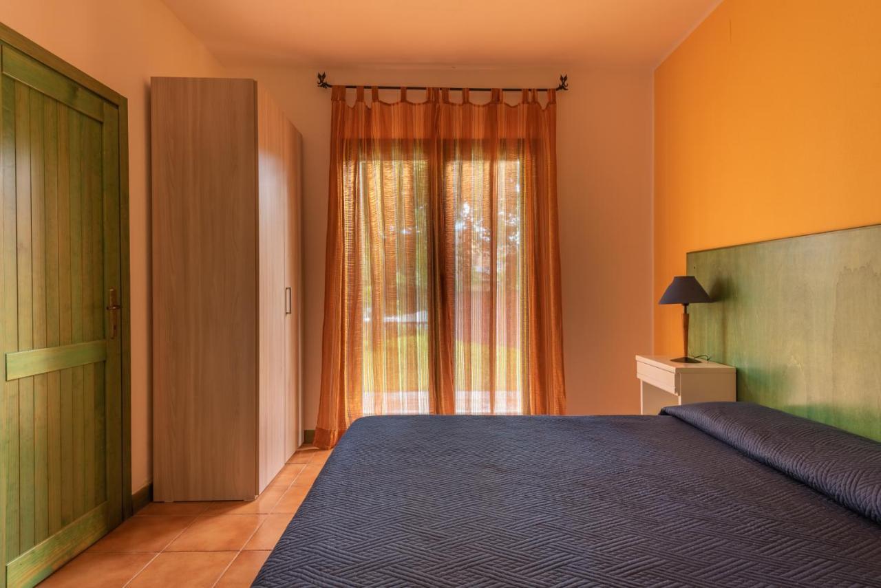 Apartment I Mirti Bianchi - Bilo 4 By Interhome Santa Teresa Gallura Bagian luar foto