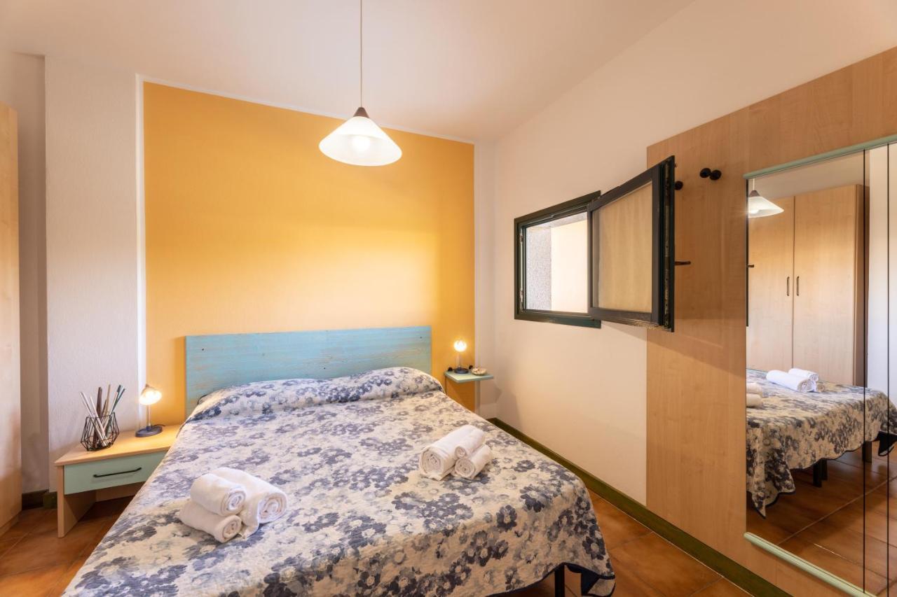 Apartment I Mirti Bianchi - Bilo 4 By Interhome Santa Teresa Gallura Bagian luar foto