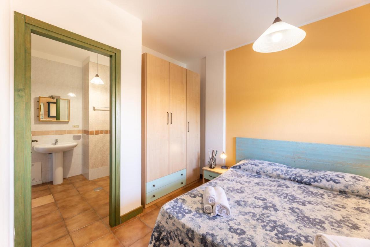 Apartment I Mirti Bianchi - Bilo 4 By Interhome Santa Teresa Gallura Bagian luar foto