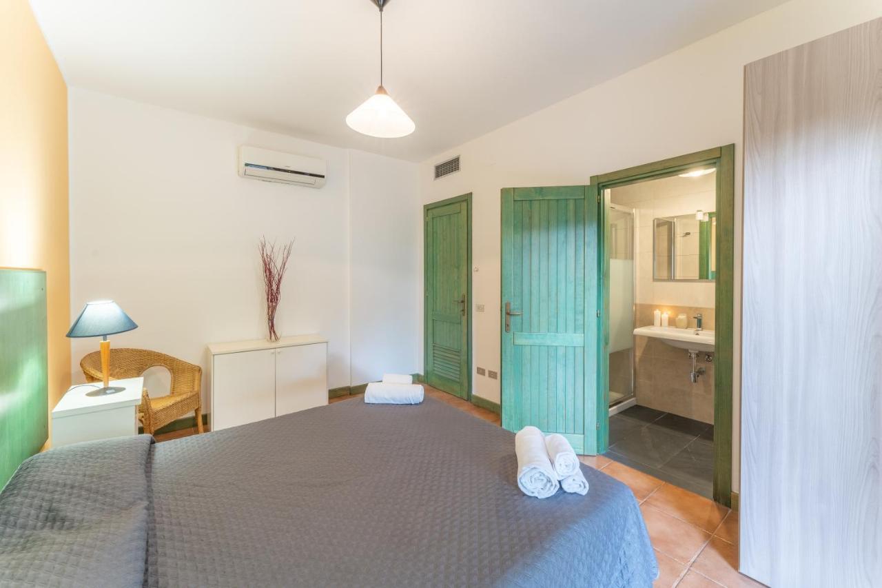 Apartment I Mirti Bianchi - Bilo 4 By Interhome Santa Teresa Gallura Bagian luar foto