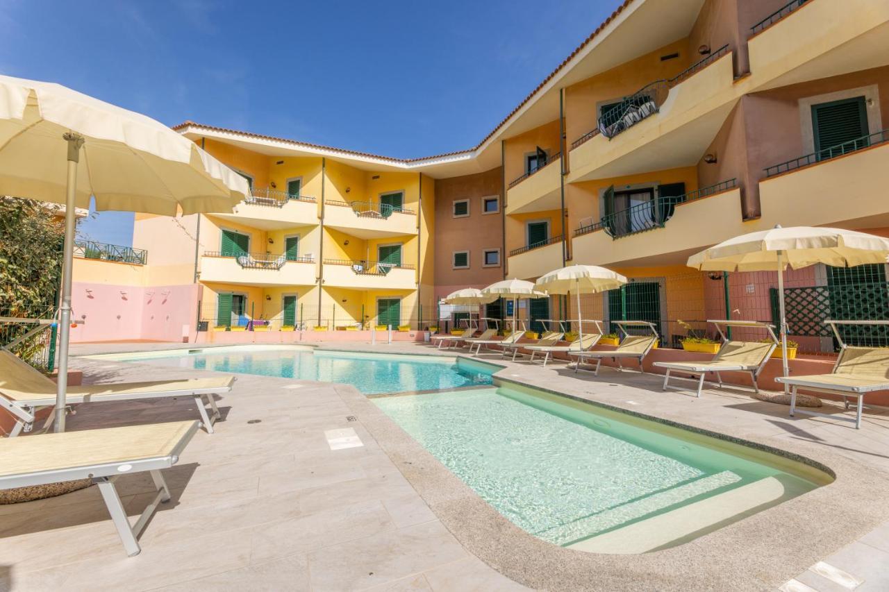 Apartment I Mirti Bianchi - Bilo 4 By Interhome Santa Teresa Gallura Bagian luar foto