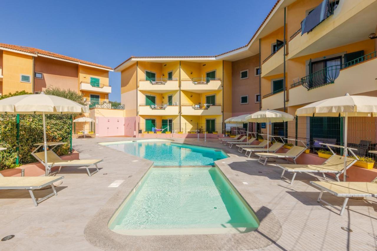 Apartment I Mirti Bianchi - Bilo 4 By Interhome Santa Teresa Gallura Bagian luar foto